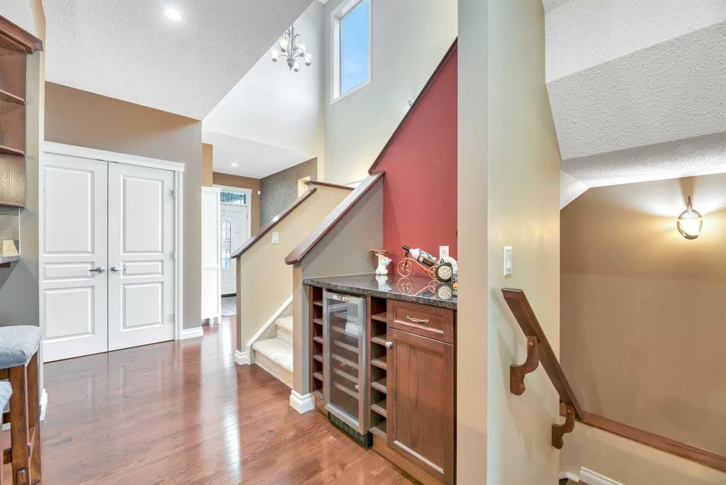 331 Mahogany Court Se, Calgary, AB - Indoor Photo Showing Other Room