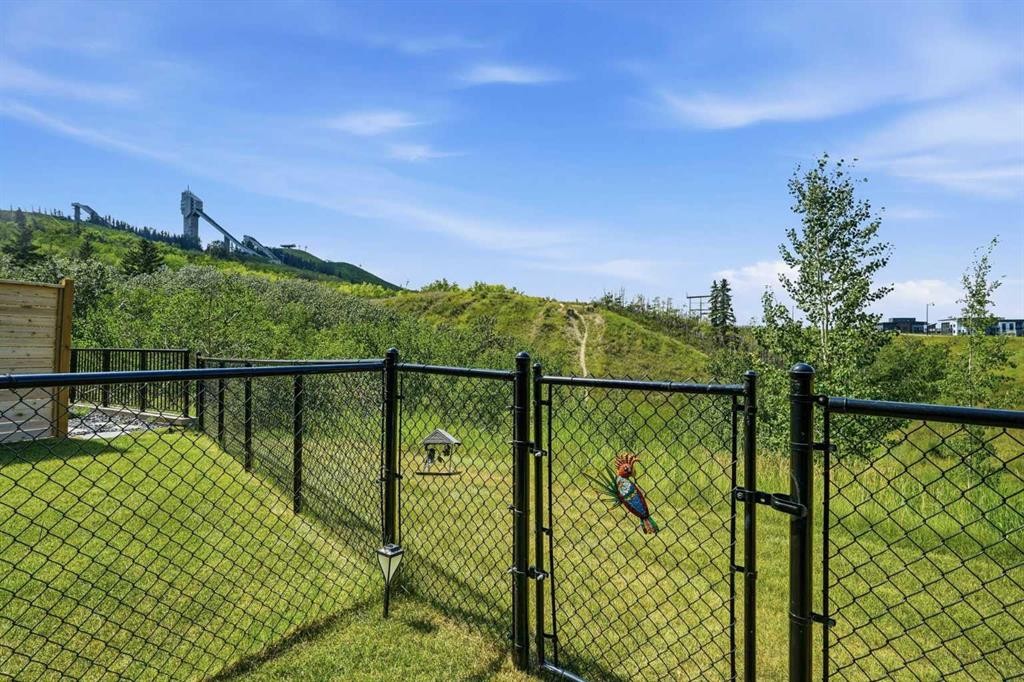 108 Na'A Heights Sw, Calgary, AB - Outdoor With View