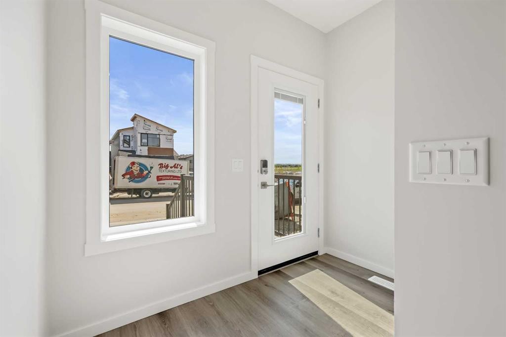 36 Heartwood Lane Se, Calgary, AB - Indoor Photo Showing Other Room