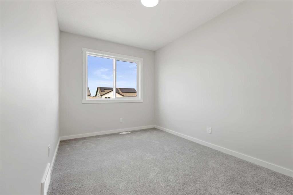 36 Heartwood Lane Se, Calgary, AB - Indoor Photo Showing Other Room