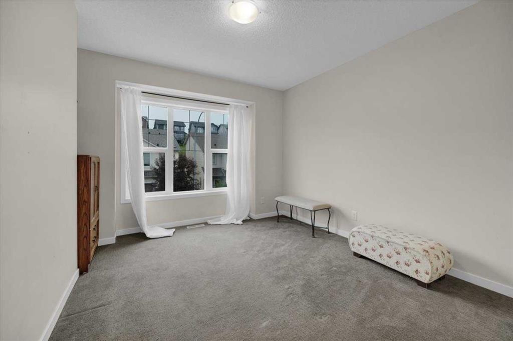 226 Sunset Point, Cochrane, AB - Indoor