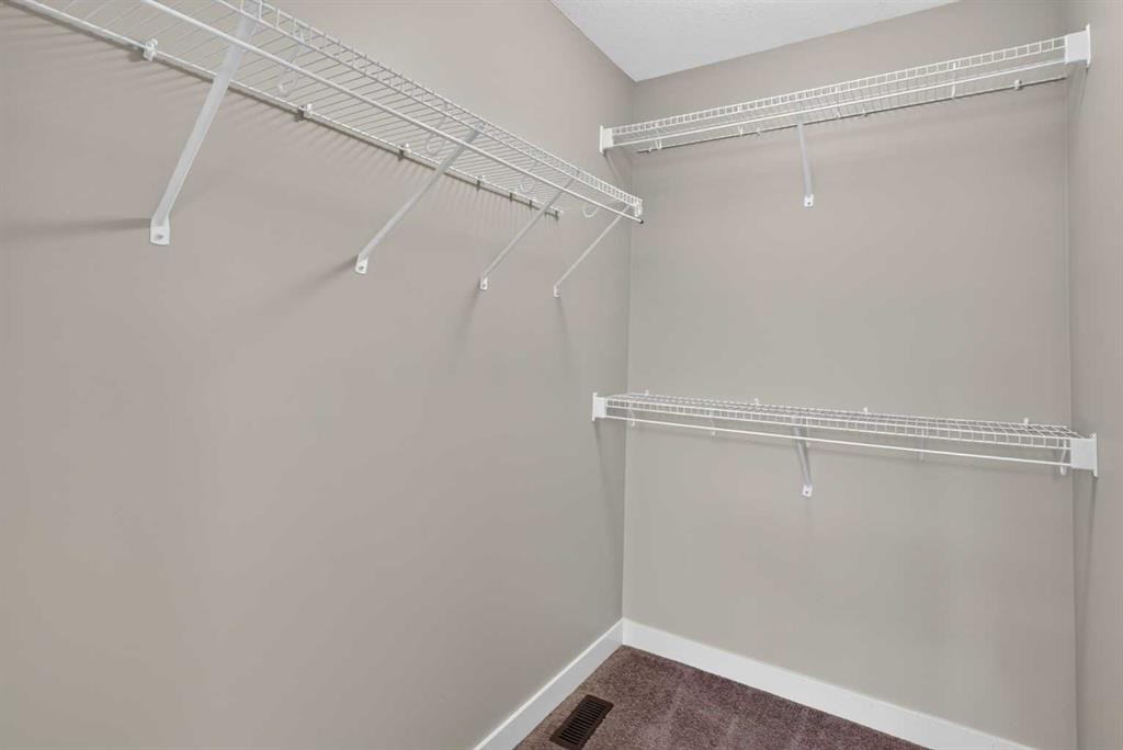 558 Evanston Manor Nw, Calgary, AB - Indoor With Storage