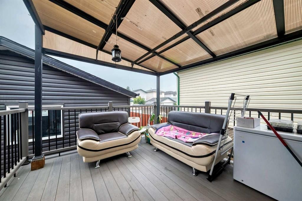 125 Appleburn Close Se, Calgary, AB
