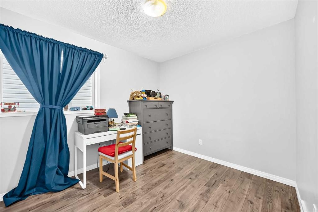 125 Appleburn Close Se, Calgary, AB