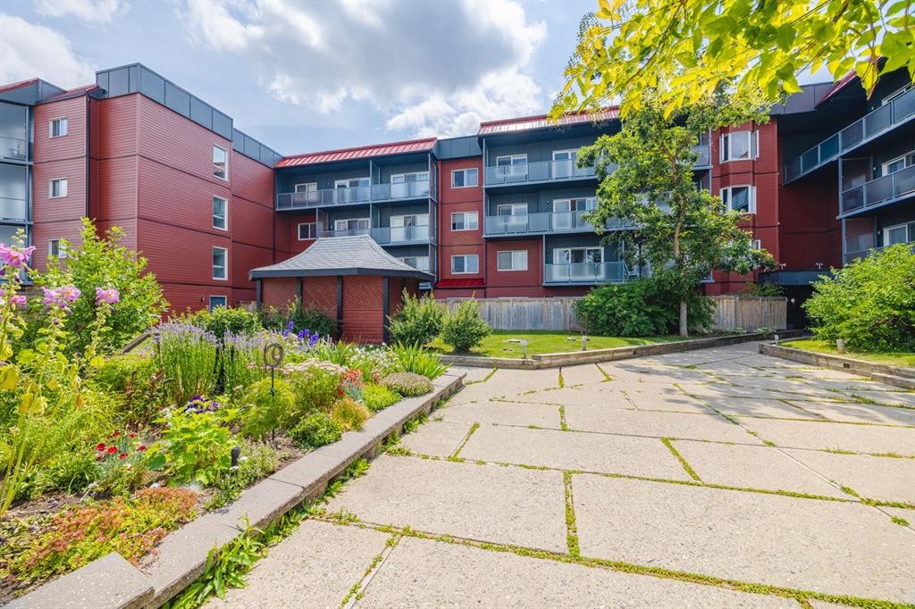 417-333 Garry Crescent Ne, Calgary, AB - Outdoor With Balcony