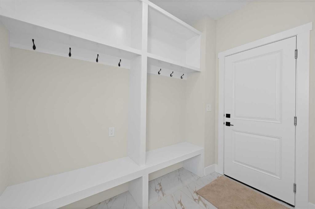 500 Rivercrest View, Cochrane, AB - Indoor Photo Showing Other Room