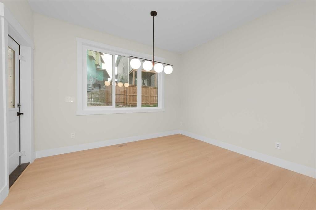 500 Rivercrest View, Cochrane, AB - Indoor Photo Showing Other Room