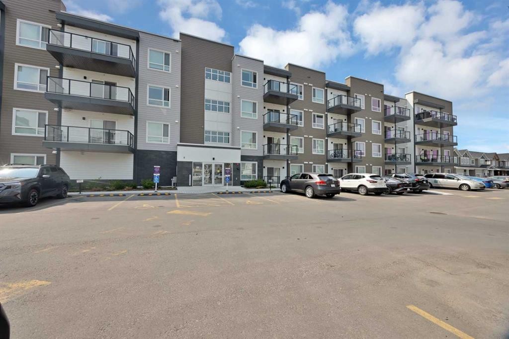 3315-33 Carringham Gate Nw, Calgary, AB - Outdoor With Balcony With Facade