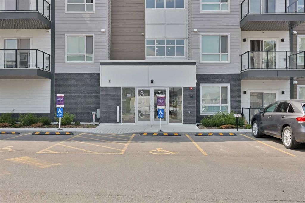 3315-33 Carringham Gate Nw, Calgary, AB - Outdoor With Balcony With Facade