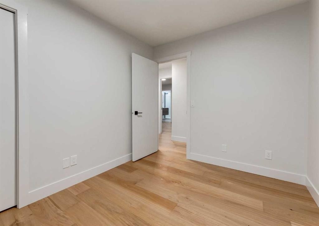 6460 Silver Ridge Way Nw, Calgary, AB - Indoor Photo Showing Other Room