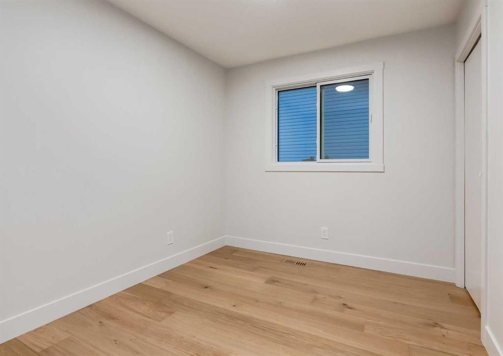 6460 Silver Ridge Way Nw, Calgary, AB - Indoor Photo Showing Other Room