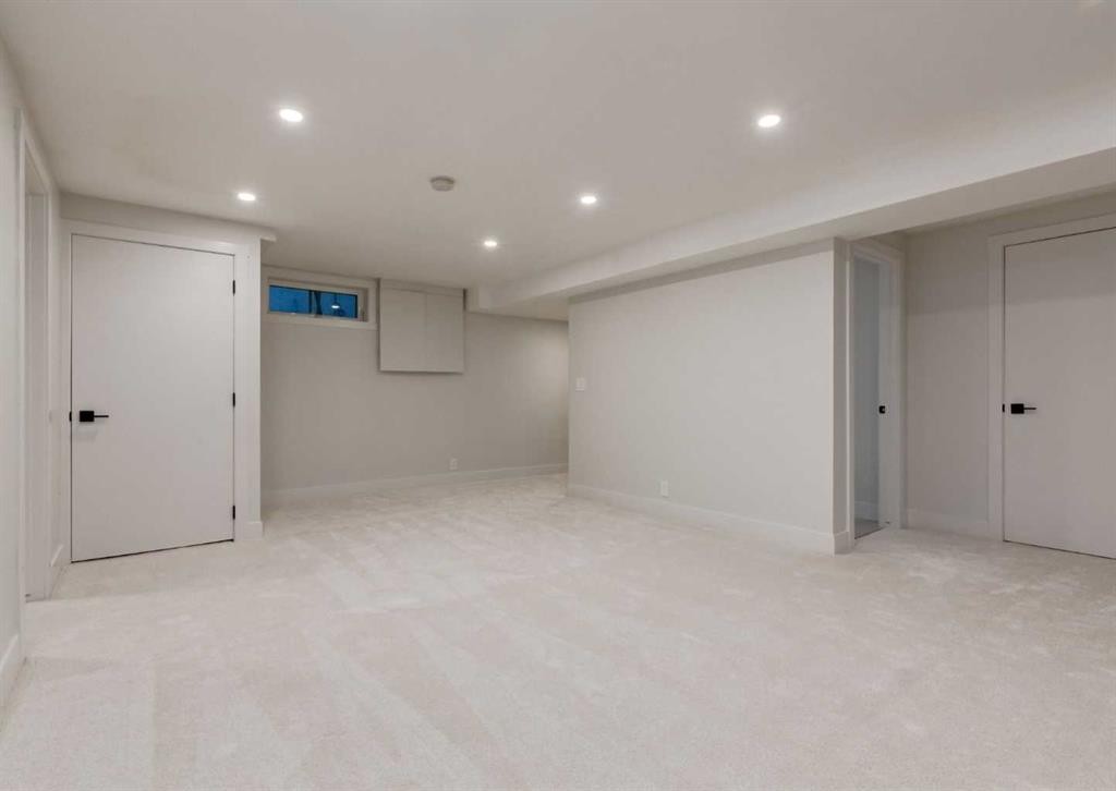 6460 Silver Ridge Way Nw, Calgary, AB - Indoor Photo Showing Other Room