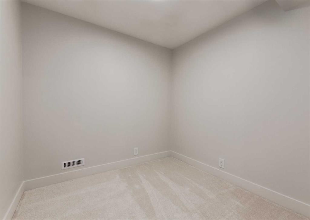 6460 Silver Ridge Way Nw, Calgary, AB - Indoor Photo Showing Other Room