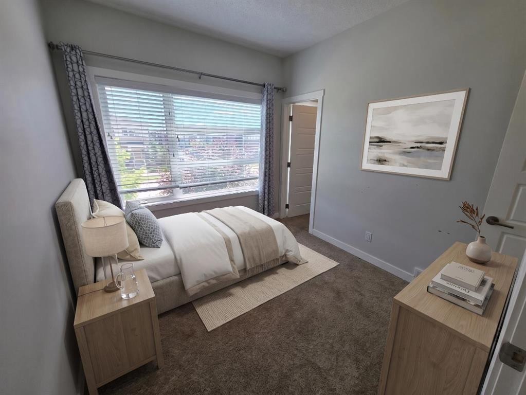 107 Lucas Boulevard Nw, Calgary, AB - Indoor Photo Showing Bedroom
