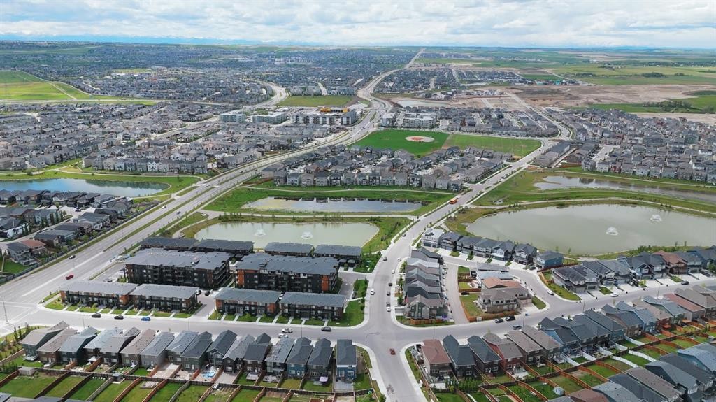 107 Lucas Boulevard Nw, Calgary, AB - Outdoor With View