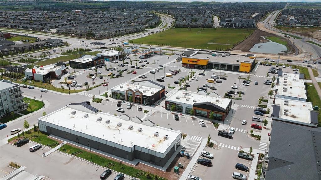107 Lucas Boulevard Nw, Calgary, AB - With View