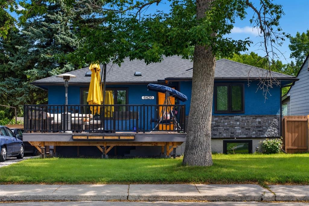 6420 18 Street Se, Calgary, AB - Outdoor With Deck Patio Veranda