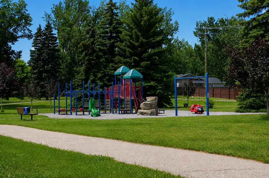 6420 18 Street Se, Calgary, AB - Outdoor