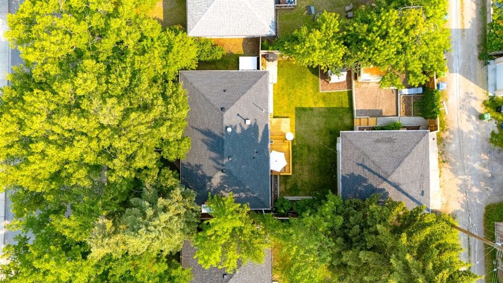 131 Thorncrest Road Nw, Calgary, AB - Outdoor