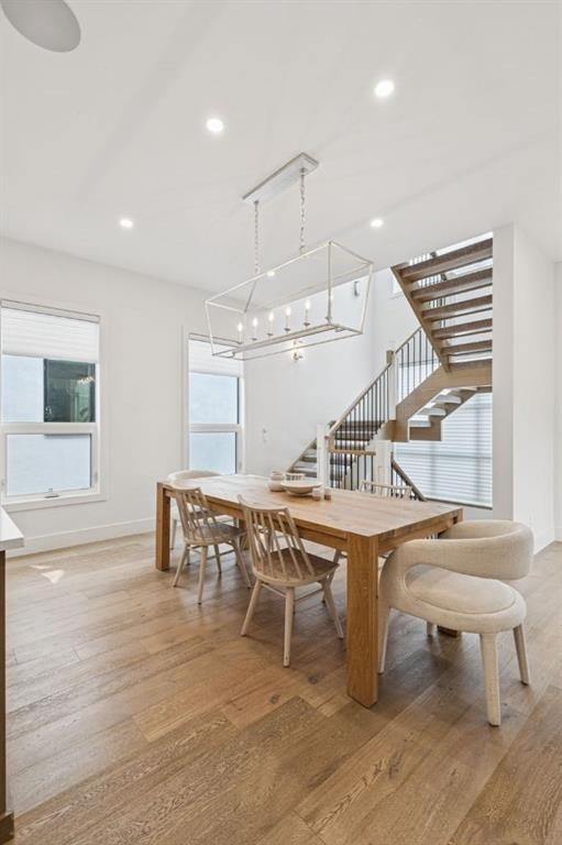 4407 17 Street Sw, Calgary, AB - Indoor Photo Showing Dining Room
