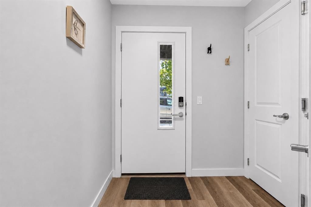 20 Evanscrest Park Nw, Calgary, AB - Indoor Photo Showing Other Room