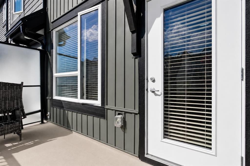20 Evanscrest Park Nw, Calgary, AB - Outdoor With Balcony With Exterior