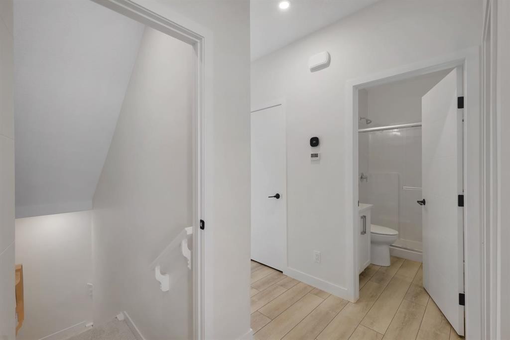 423 Legacy Circle Se, Calgary, AB - Indoor