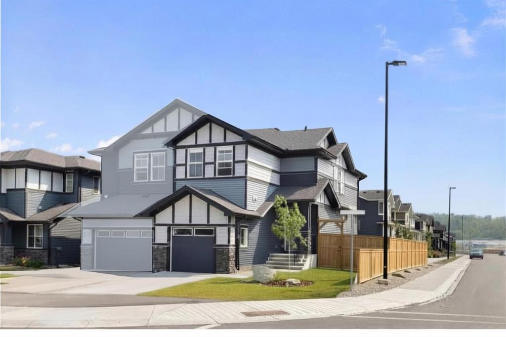 4 Mill Road, Cochrane, AB - Indoor Photo Showing Kitchen With Upgraded Kitchen