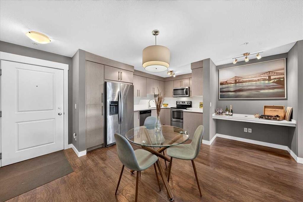 4203-302 Skyview Ranch Drive Ne, Calgary, AB - Indoor Photo Showing Dining Room