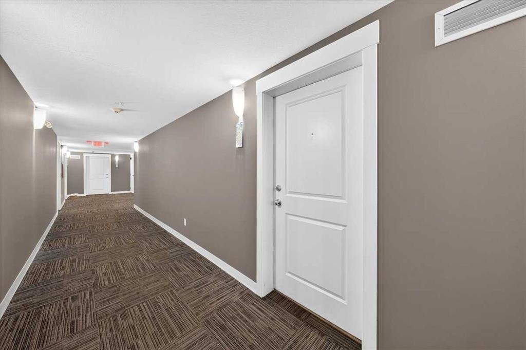 4203-302 Skyview Ranch Drive Ne, Calgary, AB - Indoor Photo Showing Other Room