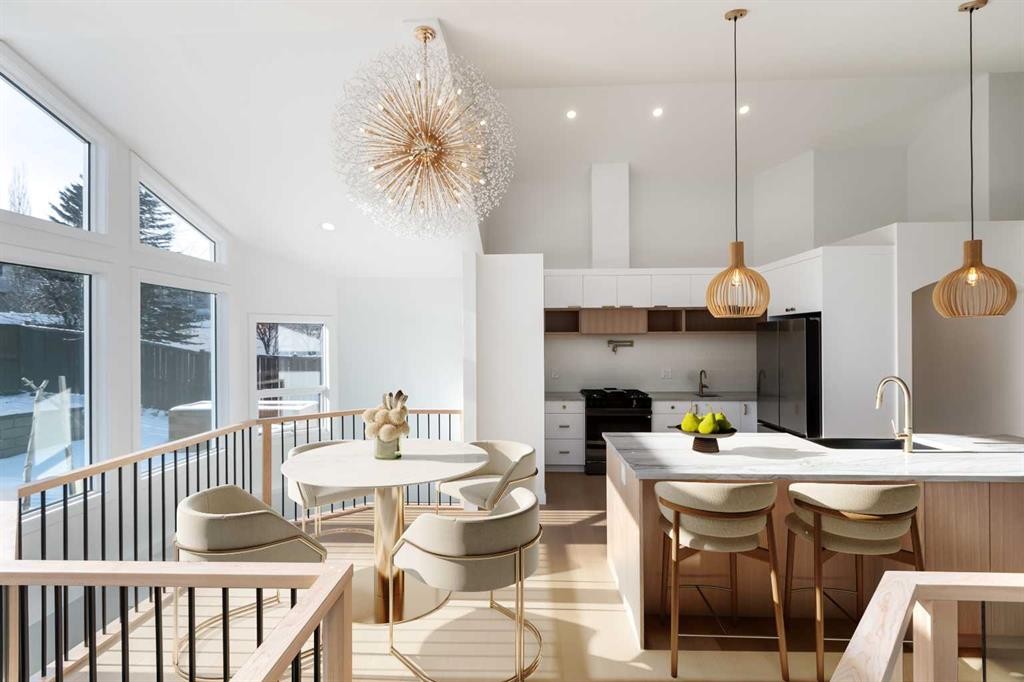 58 Edgevalley Close Nw, Calgary, AB - Indoor Photo Showing Dining Room