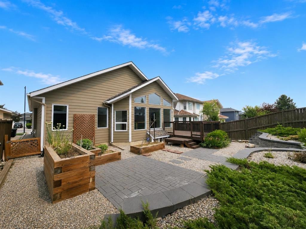 58 Edgevalley Close Nw, Calgary, AB - Outdoor With Deck Patio Veranda
