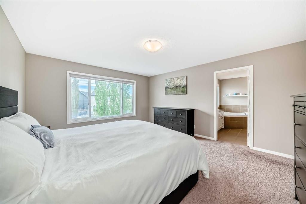 264 Auburn Bay Drive Se, Calgary, AB - Indoor Photo Showing Bedroom