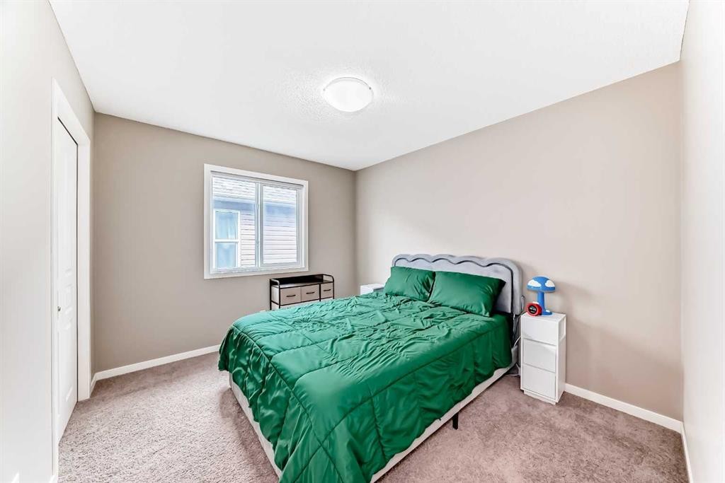 264 Auburn Bay Drive Se, Calgary, AB - Indoor Photo Showing Bedroom