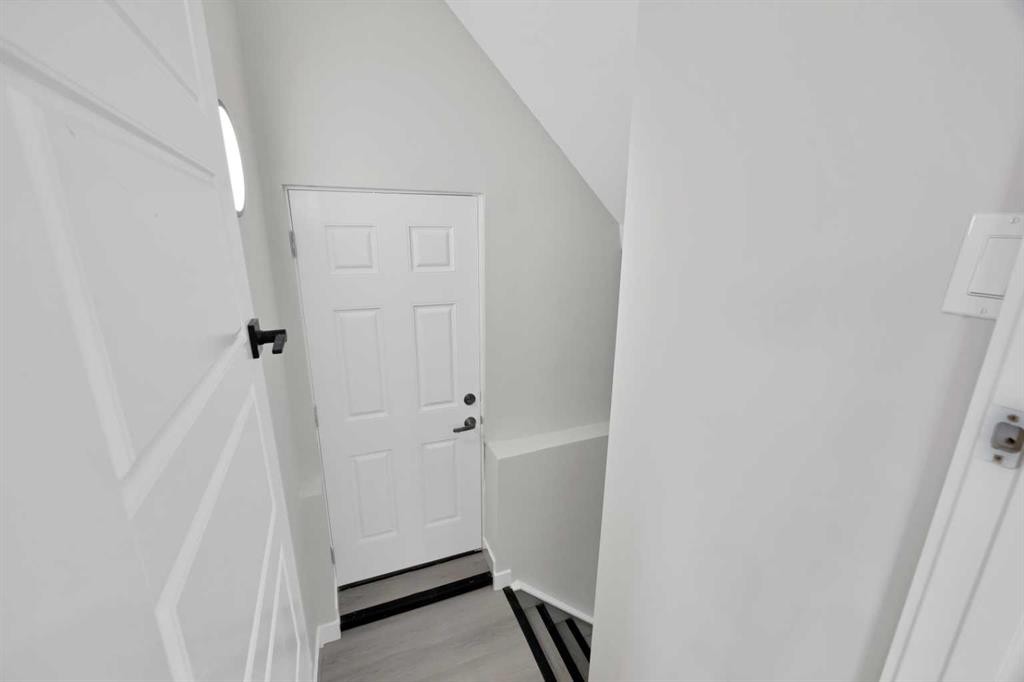 68 Laguna Close Ne, Calgary, AB - Indoor