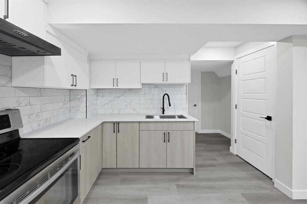 68 Laguna Close Ne, Calgary, AB - Indoor Photo Showing Kitchen