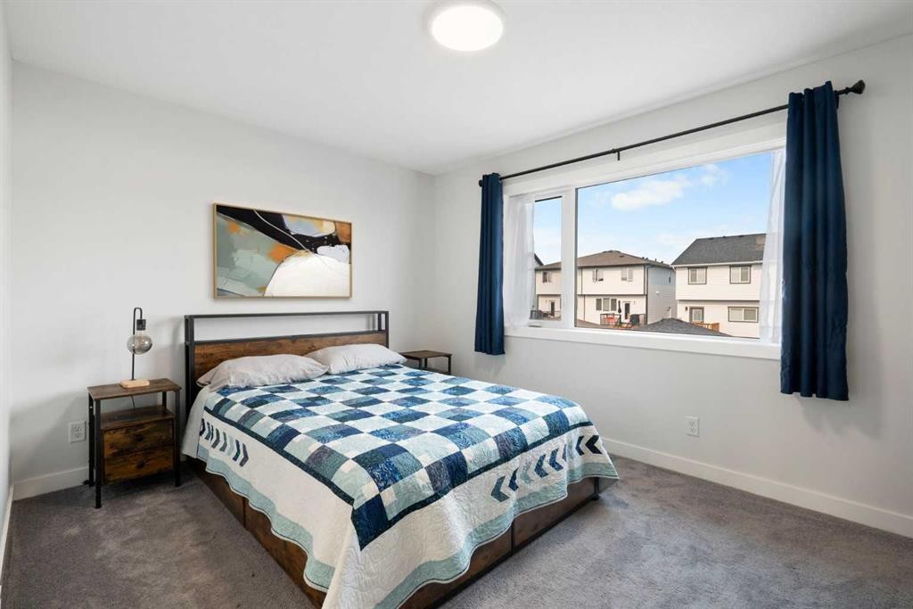 37 Verity Manor Sw, Calgary, AB - Indoor Photo Showing Bedroom
