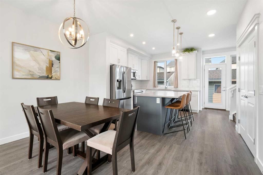 37 Verity Manor Sw, Calgary, AB - Indoor Photo Showing Dining Room