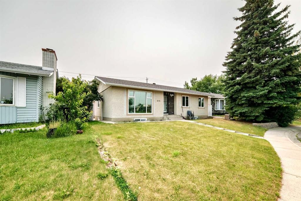 615 Marian Crescent Ne, Calgary, AB - Outdoor