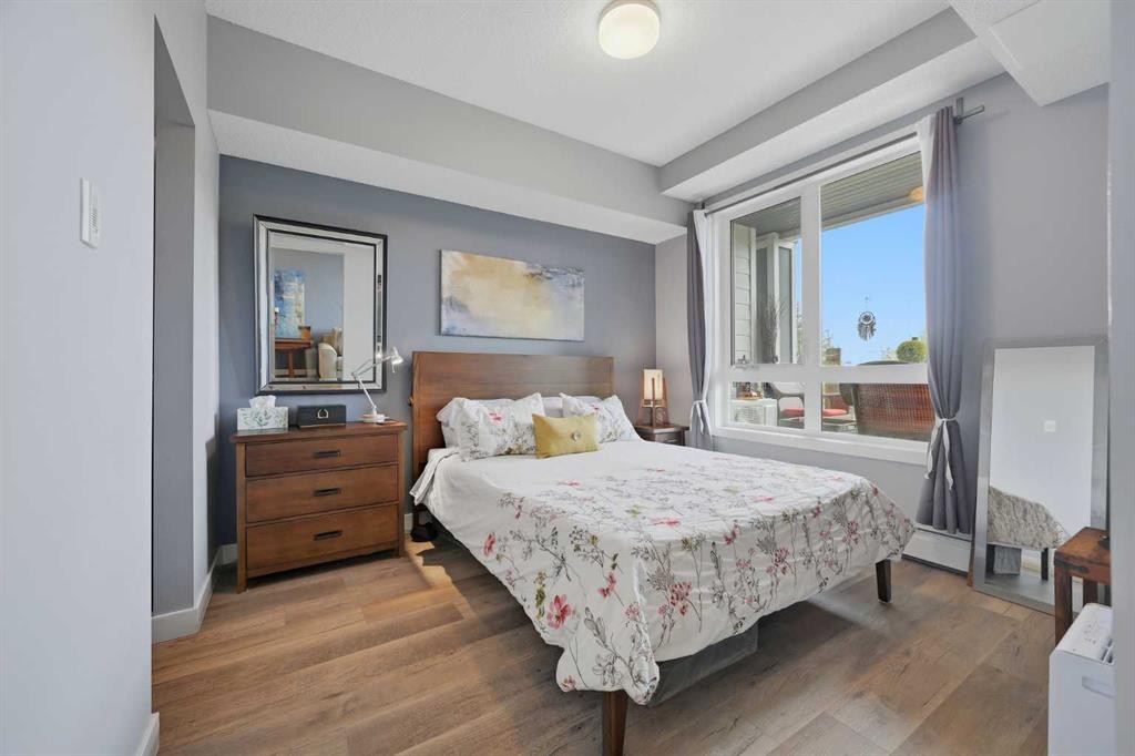 1106-175 Silverado Boulevard Sw, Calgary, AB - Indoor Photo Showing Bedroom