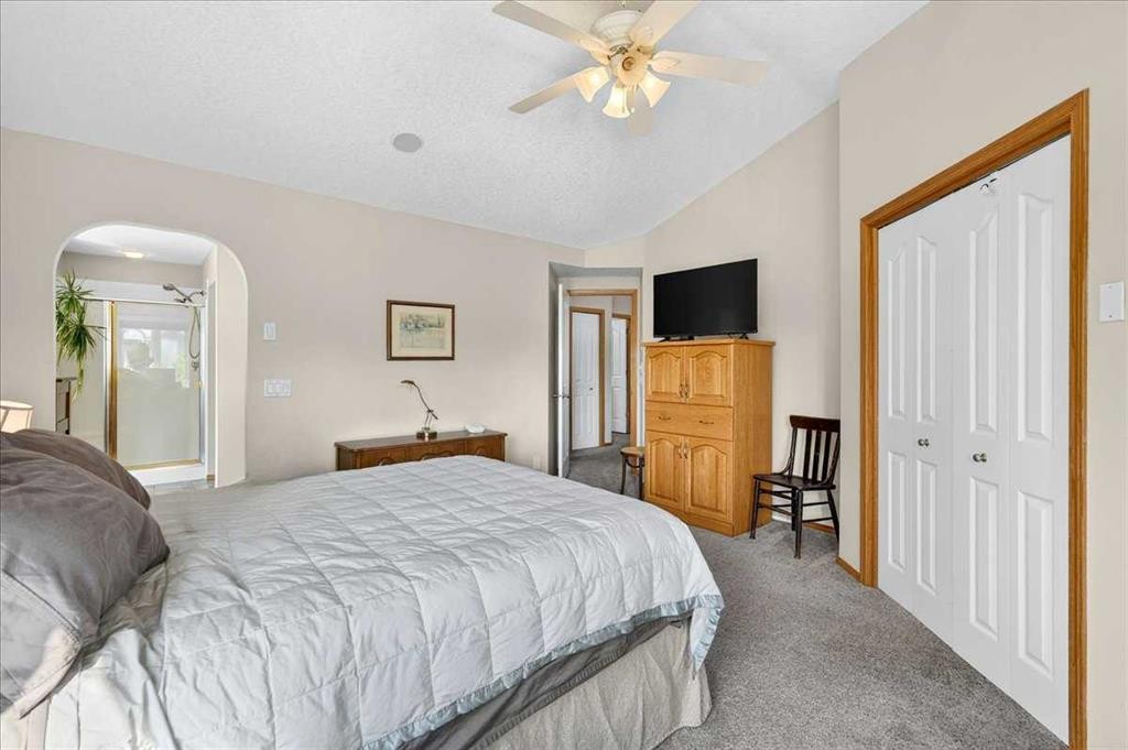 23 Cranfield Crescent Se, Calgary, AB - Indoor Photo Showing Bedroom