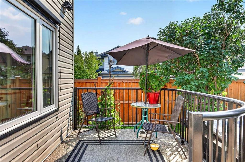23 Cranfield Crescent Se, Calgary, AB - Outdoor With Deck Patio Veranda With Exterior