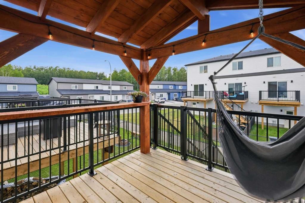 11 Park Lane, Didsbury, AB - Outdoor With Deck Patio Veranda With Exterior