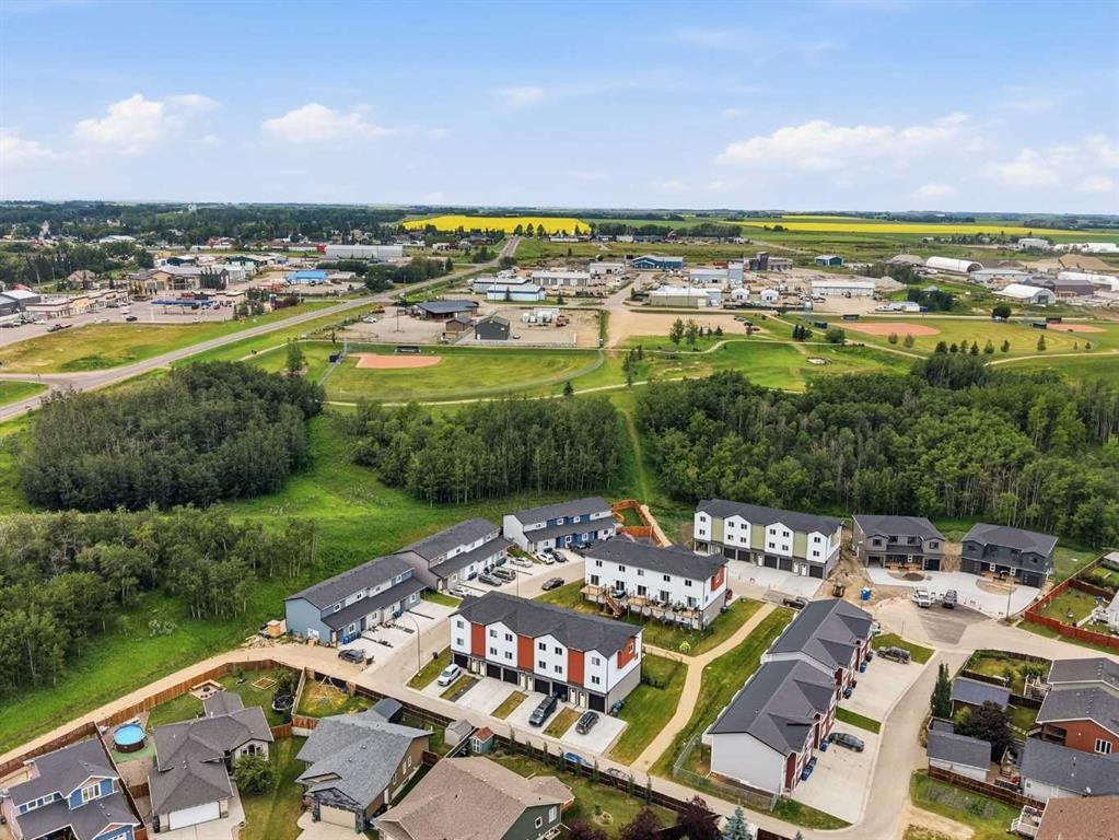 11 Park Lane, Didsbury, AB - Outdoor With View