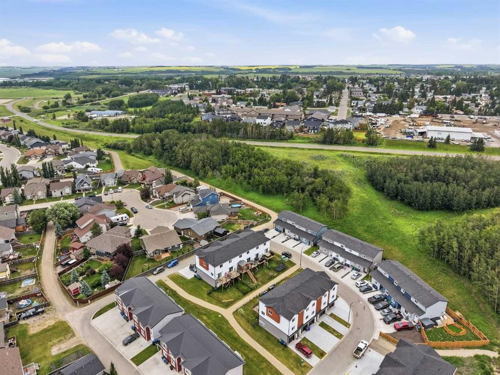 11 Park Lane, Didsbury, AB - Outdoor With View