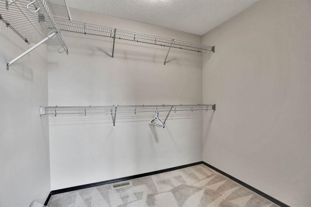 109 Pantego Terrace Nw, Calgary, AB - Indoor With Storage
