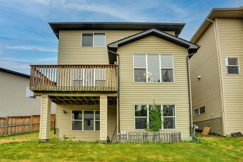 109 Pantego Terrace Nw, Calgary, AB - Outdoor With Exterior
