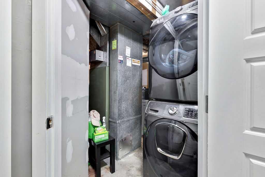 44 Falwood Crescent Ne, Calgary, AB - Indoor Photo Showing Laundry Room
