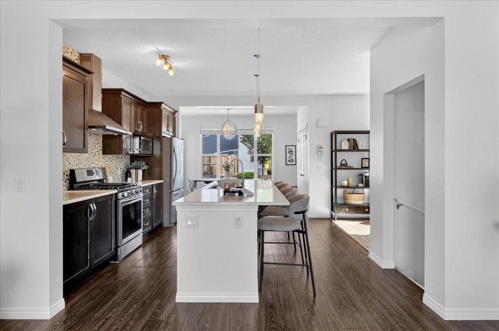 24 Auburn Meadows Green Se, Calgary, AB - Indoor Photo Showing Kitchen With Upgraded Kitchen