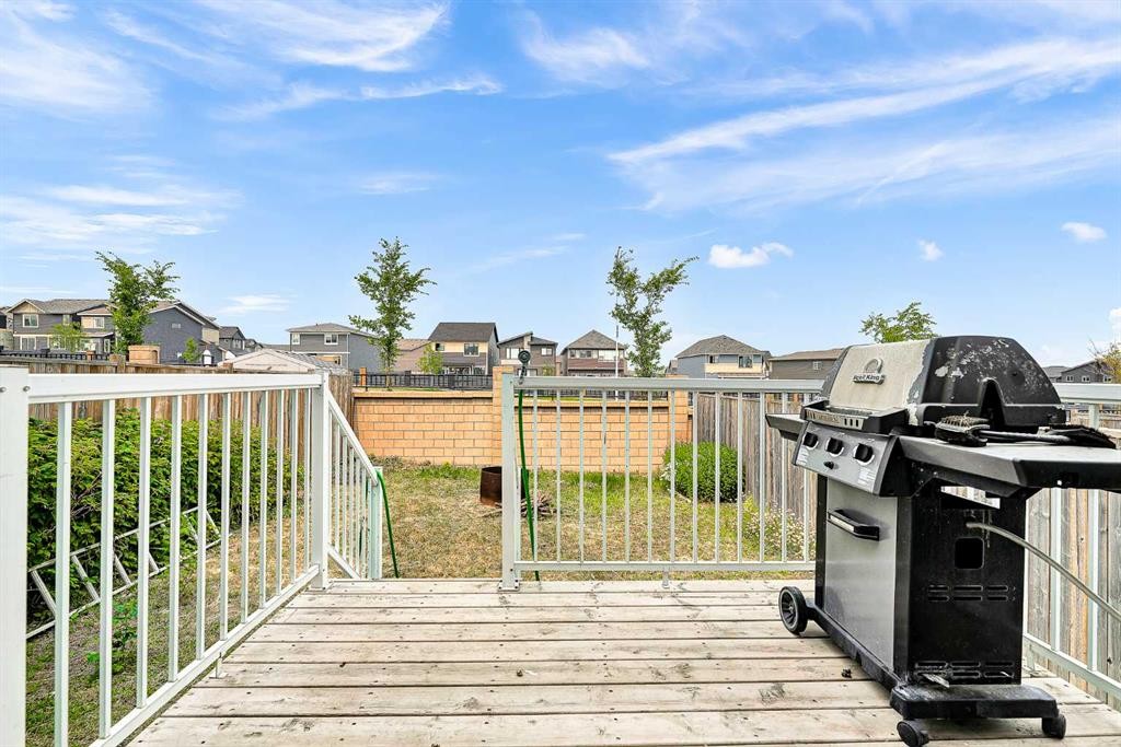 75 Evanscrest Way Nw, Calgary, AB - Outdoor With Deck Patio Veranda